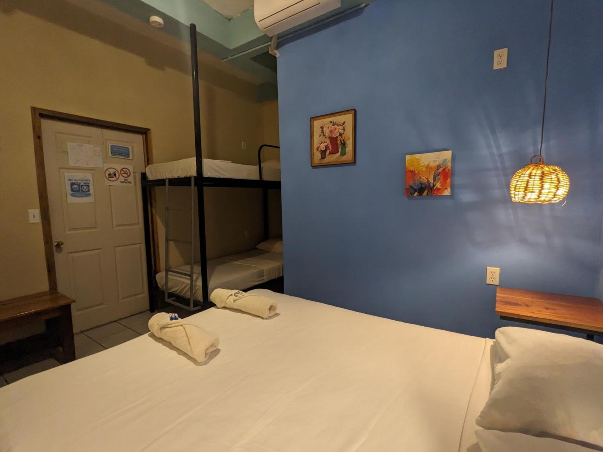 Kawoq Hostel San Ignacio Bagian luar foto